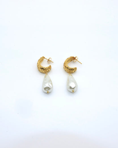 18K Gold Plated Pearl Earrings