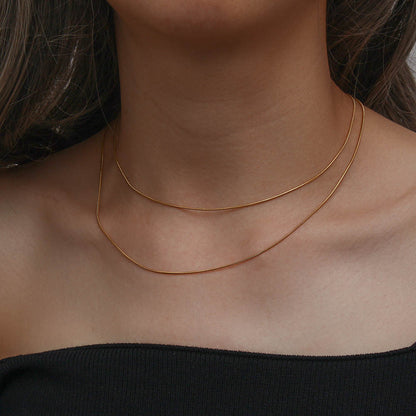 Soir Thin Necklace, Old Money